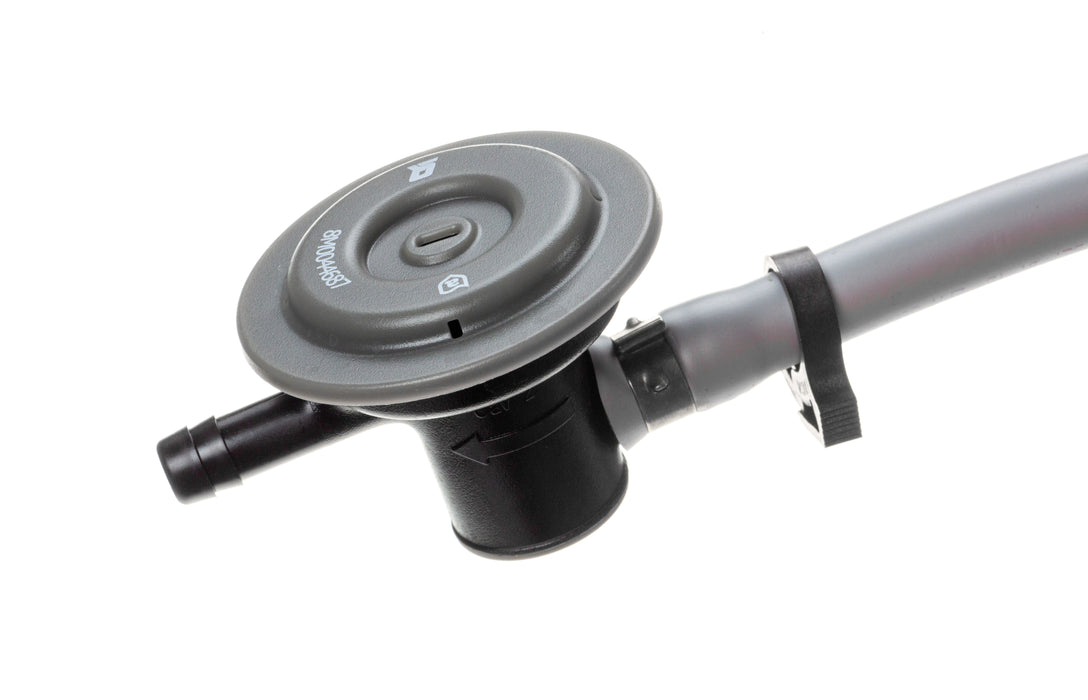 Quicksilver 8M0045692 Portable Marine Boat Fuel Tank with Fuel Demand Valve, 3.2 Gallon Capacity